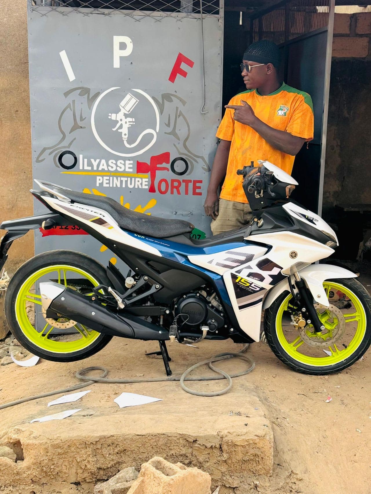 Réalisation Ilyasse Peinture forte de Moto - Peintre Automobile - Ouagadougou - Burkina Faso